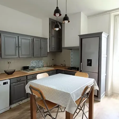 Le Bon Repos-esa/uco Avec Jardin *